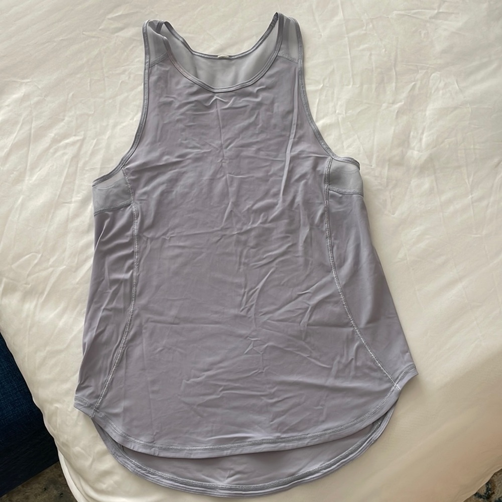 Light purple Lululemon work out tank